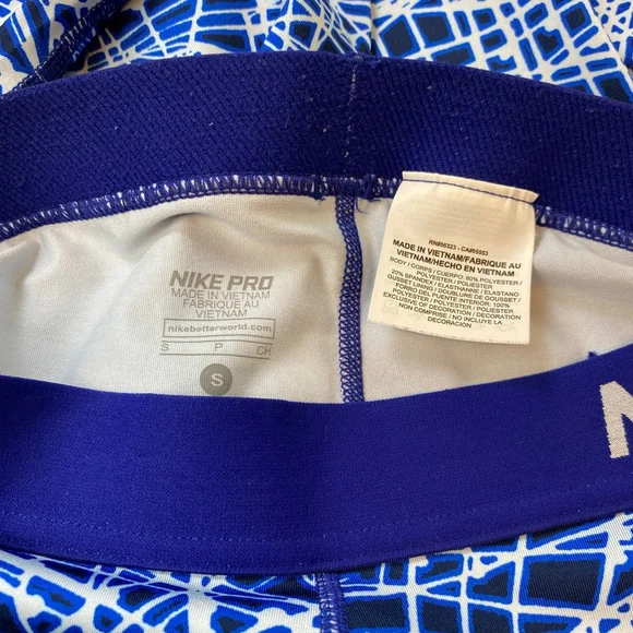 Women's Nike Pro Crop Leggings Blue & White Abstract Print Small Dri-Fit - Picture 6 of 16